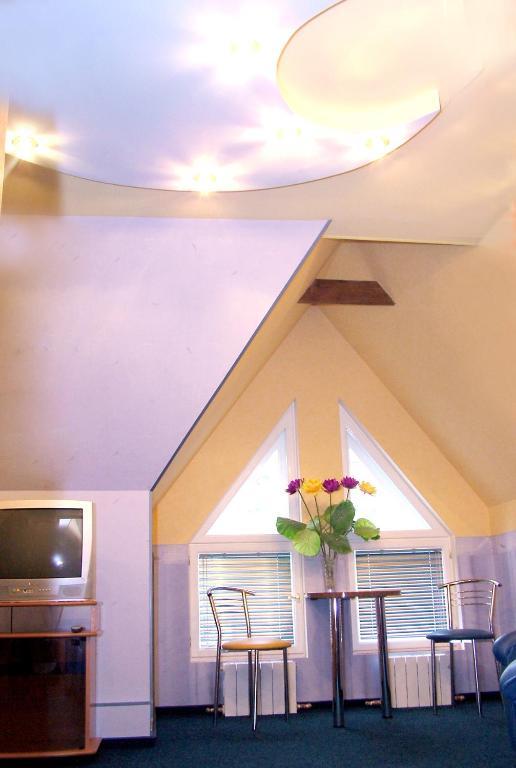 Hotel Hottey 2*